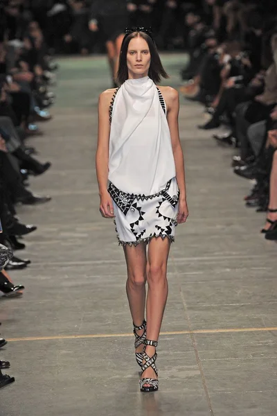 Look 39